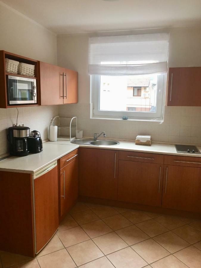Lake Apartment Hévíz 外观 照片