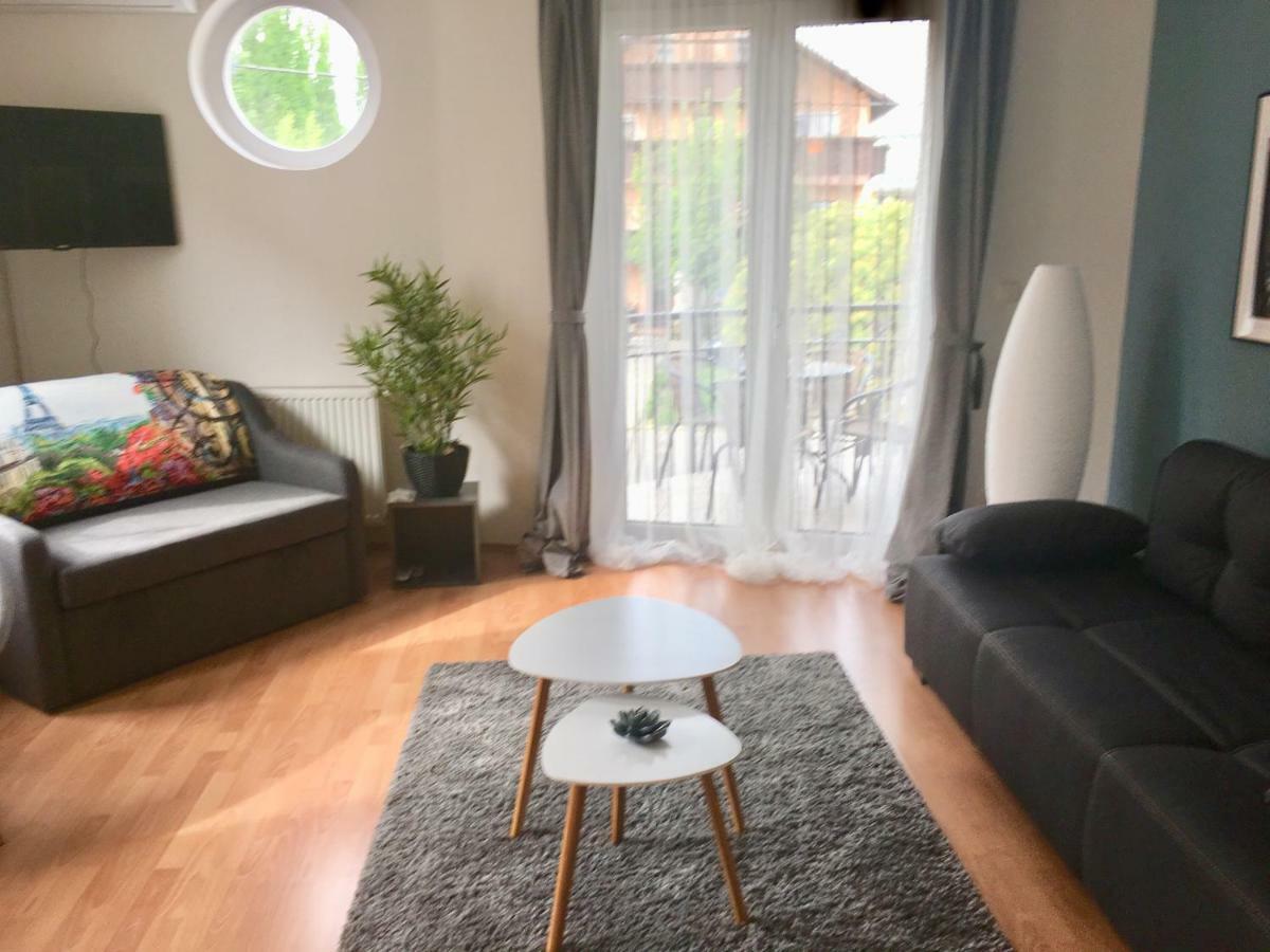Lake Apartment Hévíz 外观 照片
