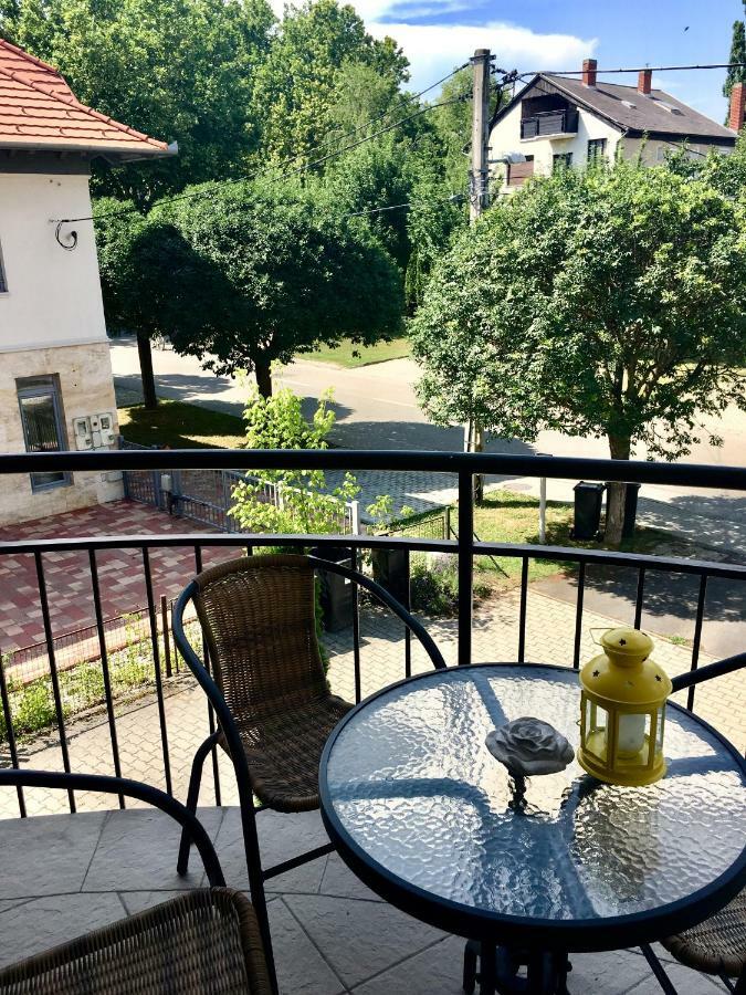 Lake Apartment Hévíz 外观 照片